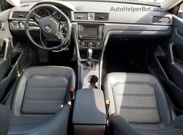 1VWDT7A38HC084876 2017 VOLKSWAGEN PASSAT Gray 