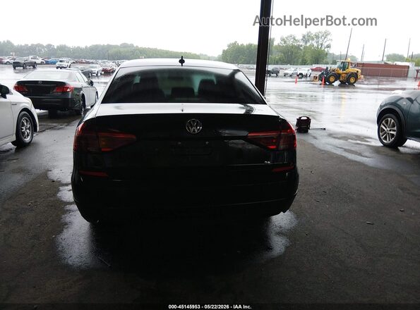 1VWJM7A34JC052433 2018 VOLKSWAGEN PASSAT Black 