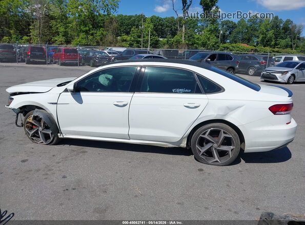 1VWMA7A30MC013896 2021 VOLKSWAGEN PASSAT White 360 interior view