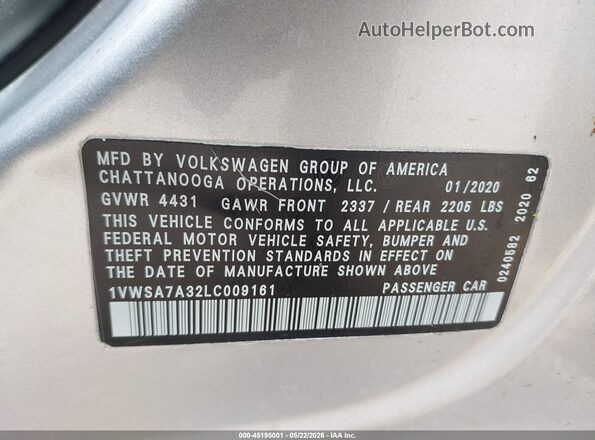 1VWSA7A32LC009161 2020 VOLKSWAGEN PASSAT Silver Widok komory silnika