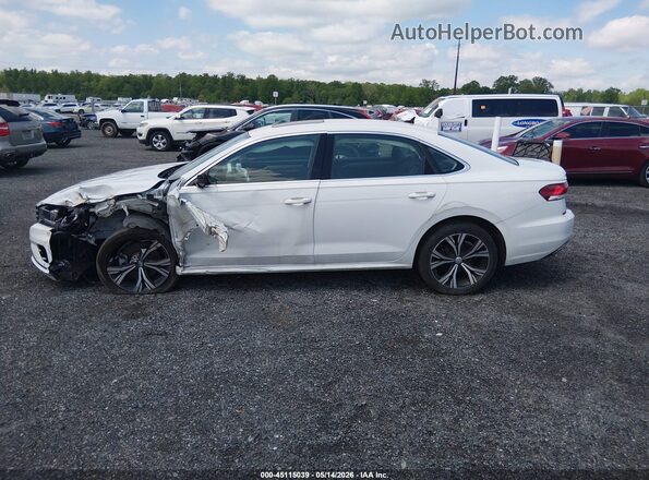 1VWSA7A34MC014654 2021 VOLKSWAGEN PASSAT White 360 interior view