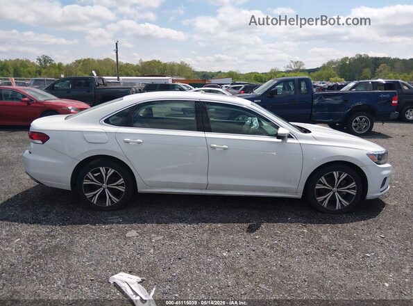 1VWSA7A34MC014654 2021 VOLKSWAGEN PASSAT White Rear interior view