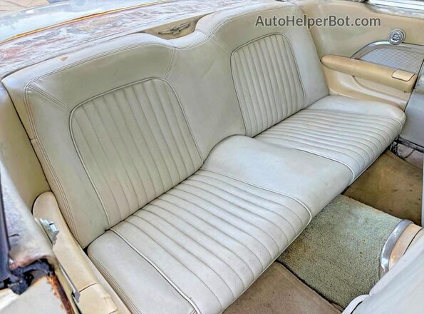 1Y71Z139615 1961 FORD T-BIRD Two Tone Հետևի տեսք