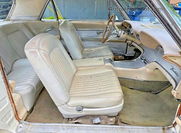 1Y71Z139615 1961 FORD T-BIRD Two Tone Դիմացի տեսք
