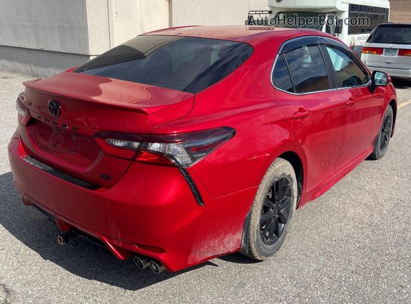 4T1G11AK9NU040137 2022 TOYOTA CAMRY Red 