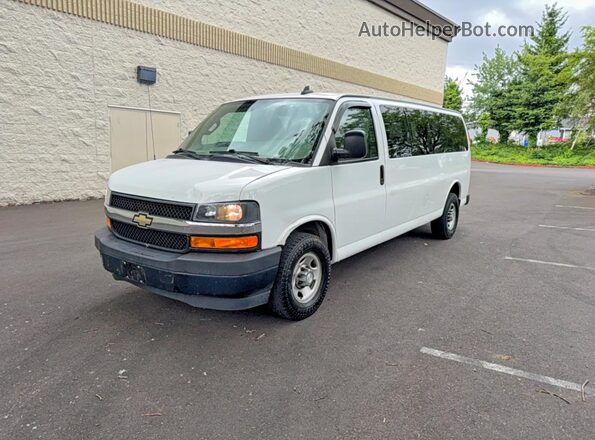 1GAZGPFG1H1341194 2017 CHEVROLET EXPRESS White Trasero derecho