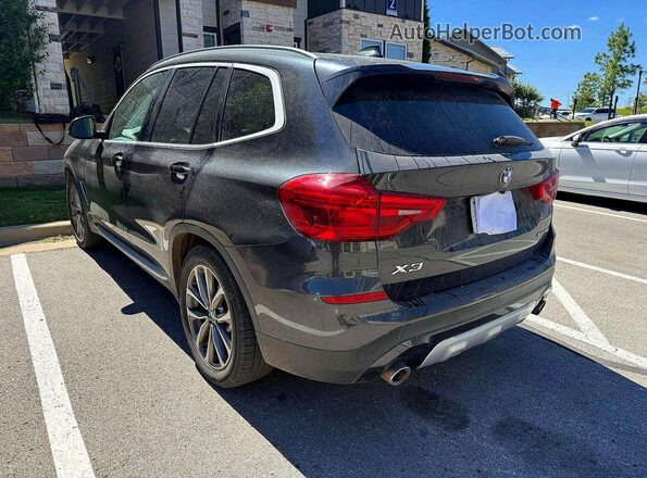 5UXTR9C5XKLD92731 2019 BMW X3 Gray 
