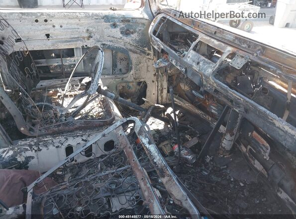 2202217586 1970 VOLKSWAGEN VAN Gray Vista interior delantera