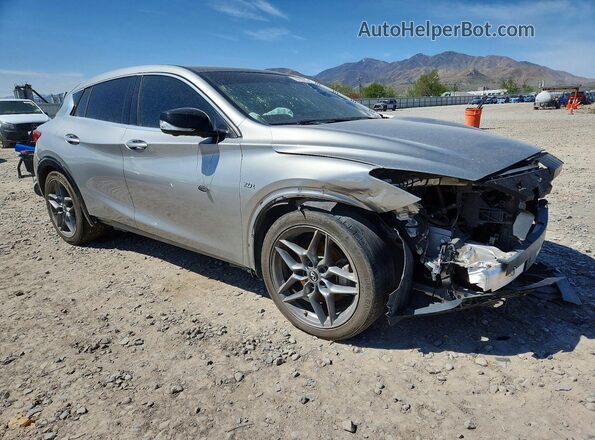 SJKCH5CP2JA042898 2018 INFINITI QX30 Silver 