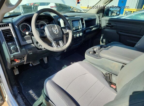 3C6JR6DG4HG753954 2017 RAM 1500 White 