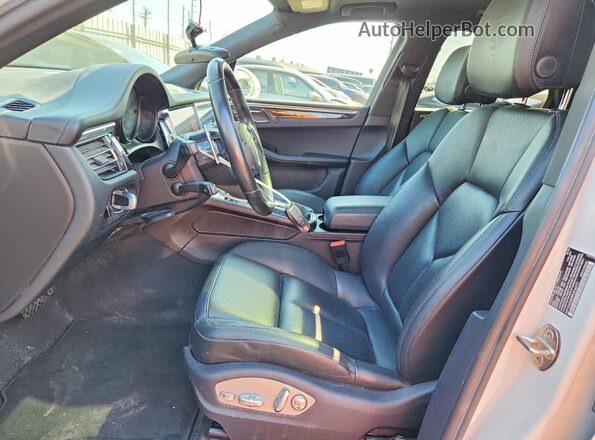 WP1AA2A59PLB16411 2023 PORSCHE MACAN White Vista del salpicadero