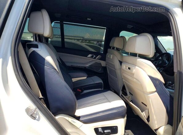 5UXCX4C54KLS38442 2019 BMW X7 White Շարժիչի բաժամունքի տեսք