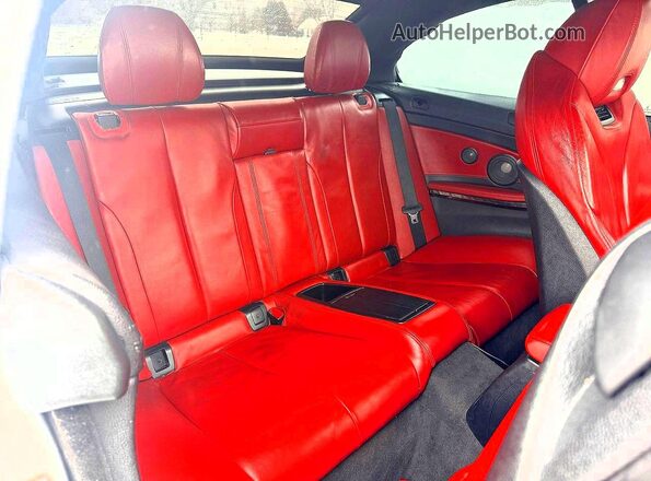 WBS3U9C57GP969947 2016 BMW M4 White Front interior view