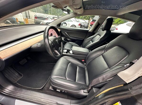 5YJ3E1EB1JF119497 2018 TESLA MODEL Gray 