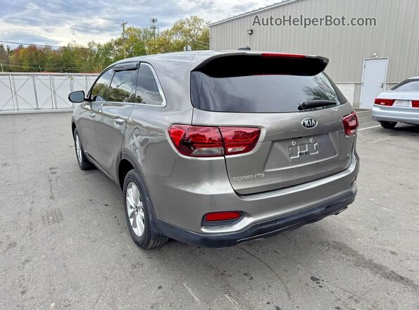 5XYPGDA59KG457463 2019 KIA SORENTO Gray 