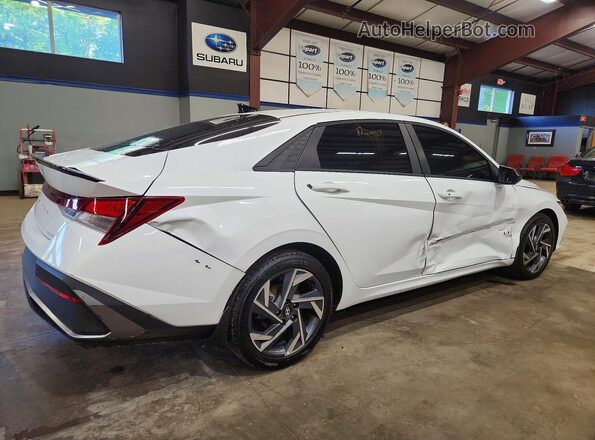 KMHLM4DG0SU094582 2025 HYUNDAI ELANTRA White 