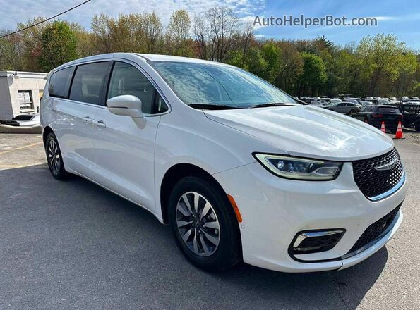 2C4RC1L78NR122695 2022 CHRYSLER PACIFICA White Вид спереду