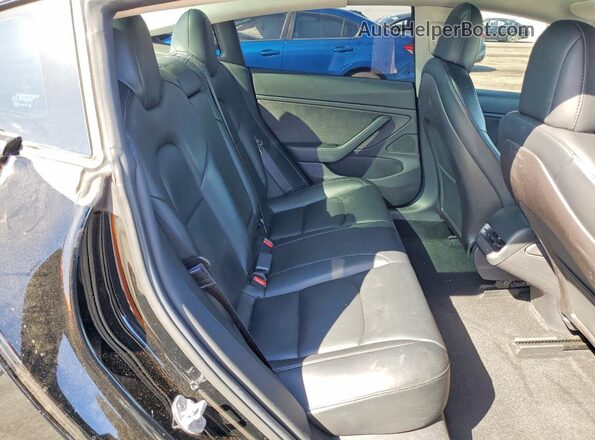 5YJ3E1EA9KF396049 2019 TESLA MODEL Black 