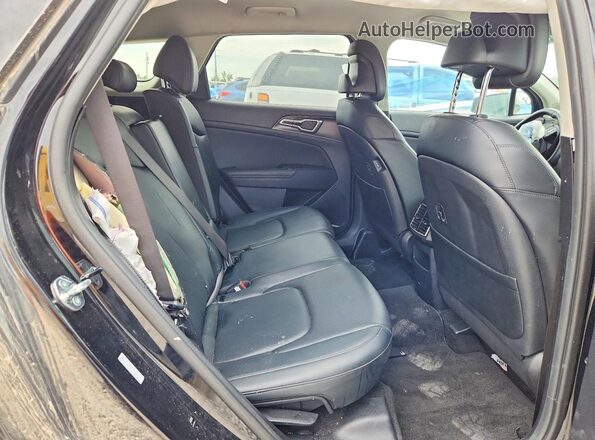5XYK33DF8TG328992 2026 KIA SPORTAGE Black Vista del compartimento del motor