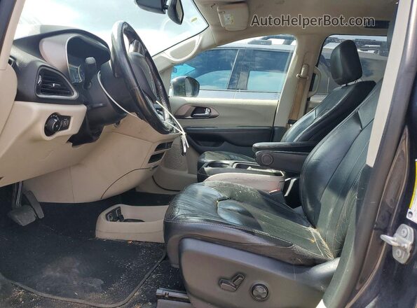 2C4RC1BG6LR134763 2020 CHRYSLER PACIFICA Charcoal Vista del salpicadero