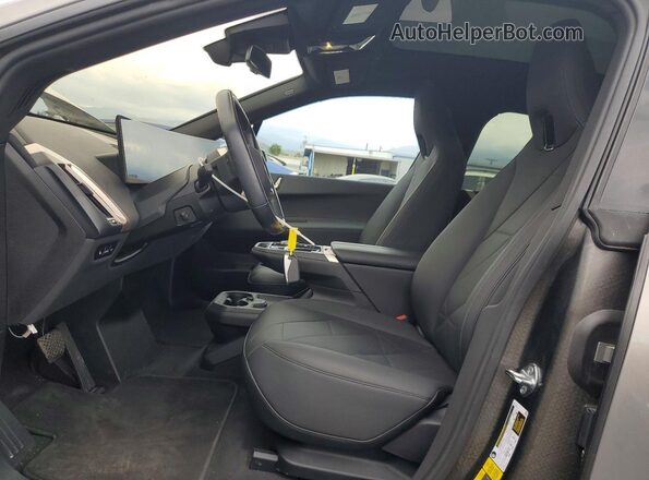 WB523CF08RCP61875 2024 BMW IX Gray Dashboard view