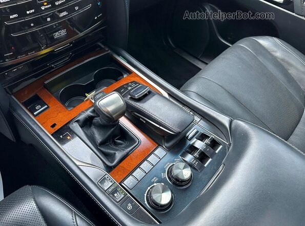 JTJHY7AX1J4261662 2018 LEXUS LX Черный 