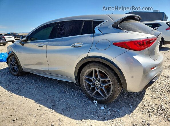 SJKCH5CP2JA042898 2018 INFINITI QX30 Silver 