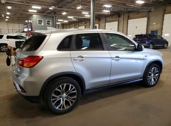 JA4AP3AU1JU002489 2018 MITSUBISHI OUTLANDER Silver 