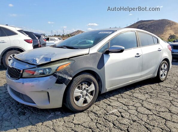 3KPFK4A7XHE156993 2017 KIA FORTE Silver 