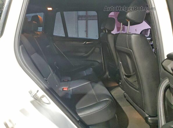 5UXWX7C56H0U42815 2017 BMW X3 White 