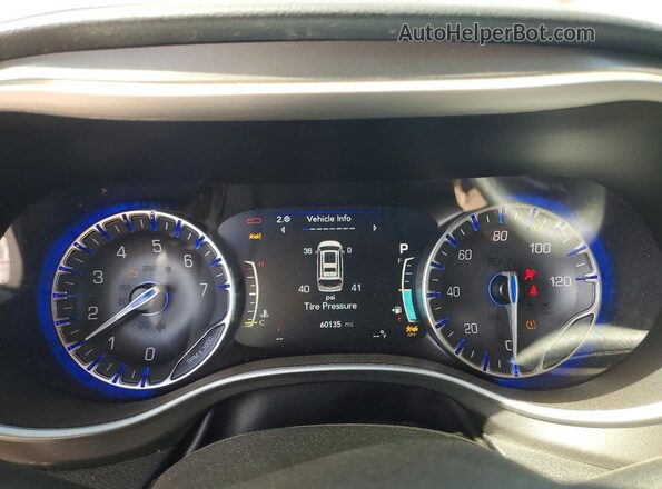 2C4RC1BG2RR155201 2024 CHRYSLER PACIFICA Серебряный Вид задних сидений