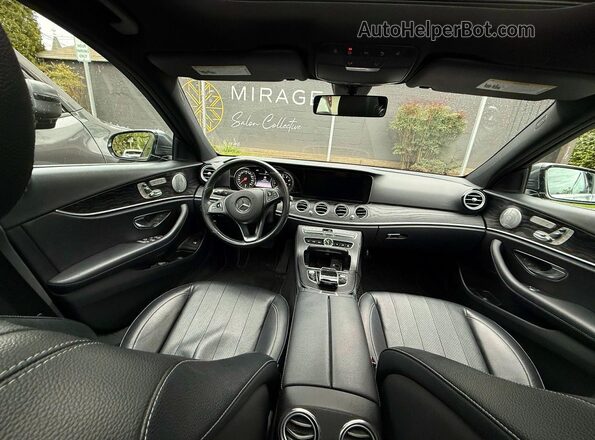WDDZF4KB2JA403992 2018 MERCEDES-BENZ E Gray Widok tylnych siedzeń