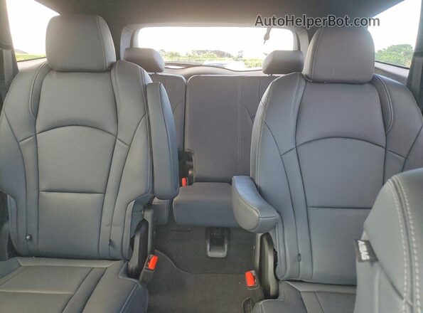 5GAEVAKWXPJ259390 2023 BUICK ENCLAVE Silver უკანა სალონის ხედი