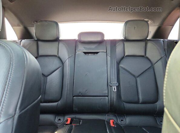 WP1AA2A59PLB16411 2023 PORSCHE MACAN White Vista interior trasera