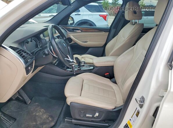 5UXTR9C50JLC79921 2018 BMW X3 White 
