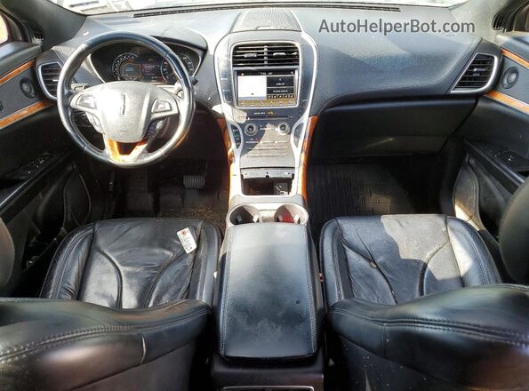 2LMPJ8LP1HBL29397 2017 LINCOLN MKX Black Вид щитка приладів