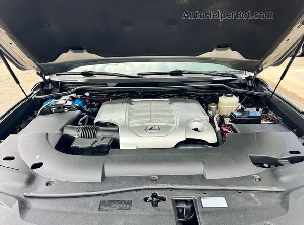 JTJHY7AX1K4294856 2019 LEXUS LX Silver 