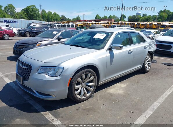 2C3CCAAG0KH667174 2019 CHRYSLER 300 Silver Przód lewy
