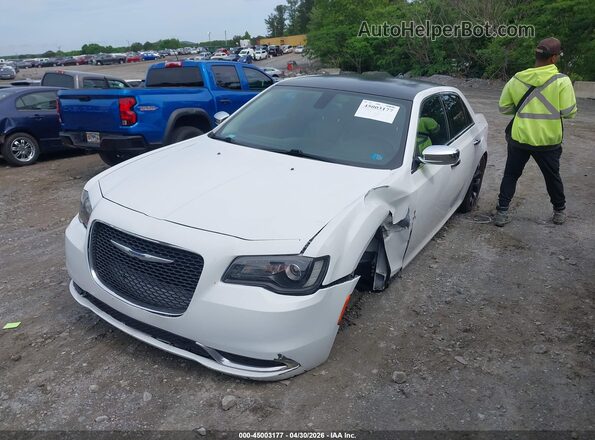 2C3CCAAG1GH207934 2016 CHRYSLER 300 White 