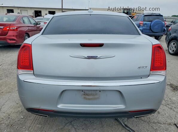 2C3CCAAG1KH648021 2019 CHRYSLER 300 Silver 