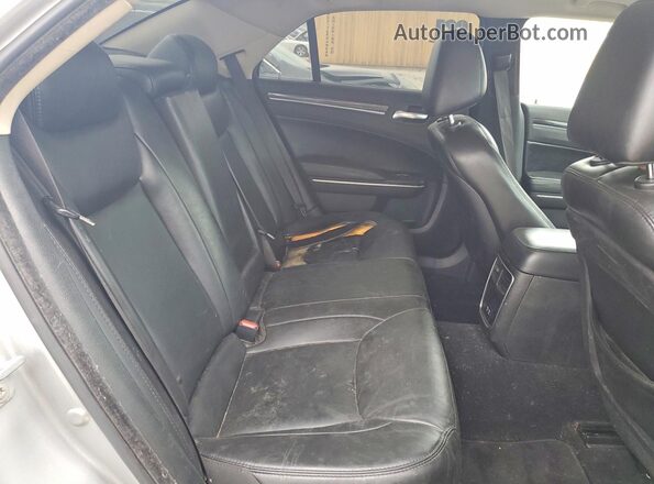 2C3CCAAG1KH648021 2019 CHRYSLER 300 Silver 