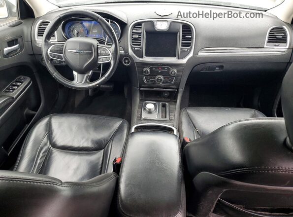 2C3CCAAG1KH648021 2019 CHRYSLER 300 Silver 