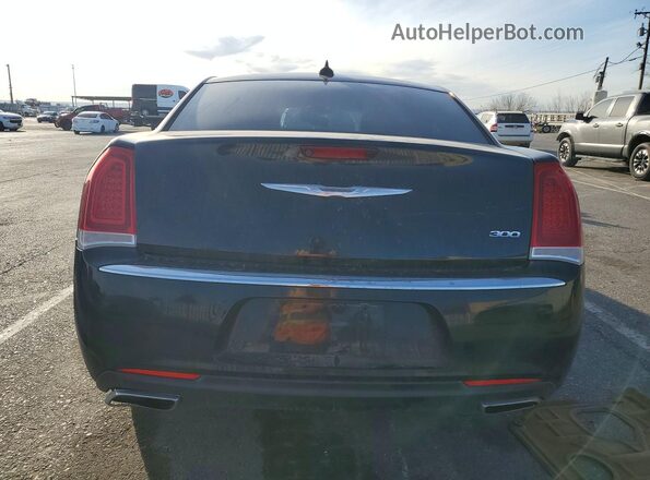 2C3CCAAG2HH612797 2017 CHRYSLER 300 Black Widok z tyłu