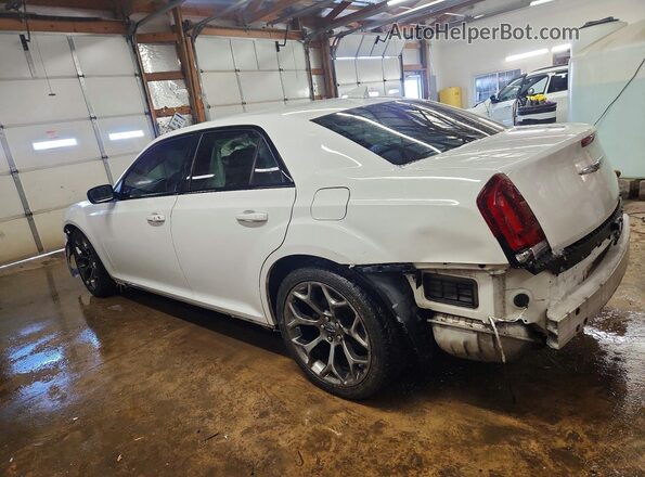2C3CCAAG4JH294008 2018 CHRYSLER 300 White 