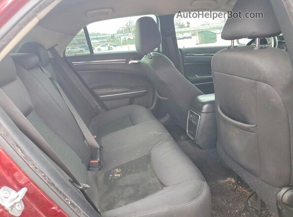 2C3CCAAG4LH115663 2020 CHRYSLER 300 Maroon Vista de los asientos traseros