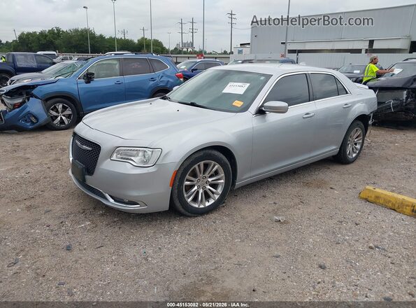 2C3CCAAG4LH193862 2020 CHRYSLER 300 Silver Передня ліва чверть