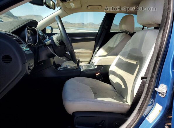 2C3CCAAG4LH239237 2020 CHRYSLER 300 Blue Front interior view