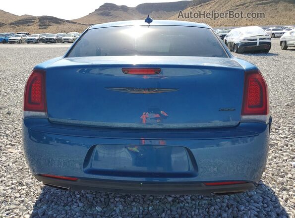 2C3CCAAG4LH239237 2020 CHRYSLER 300 Blue Rear view