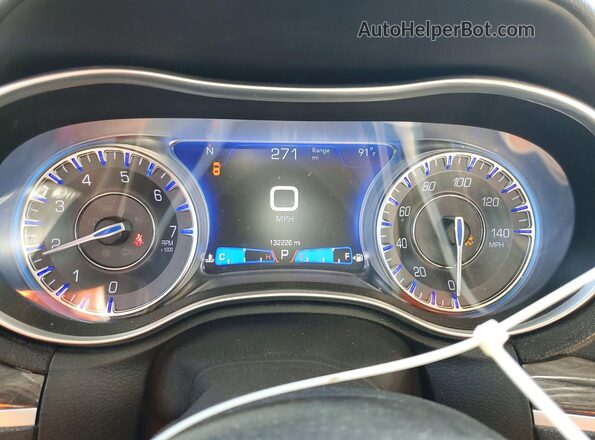 2C3CCAAG4LH239237 2020 CHRYSLER 300 Blue Instrument cluster view