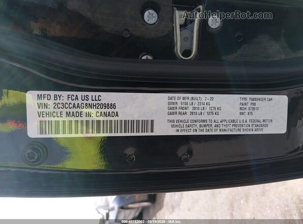 2C3CCAAG8NH209886 2022 CHRYSLER 300 Black Շարժիչի բաժամունքի տեսք